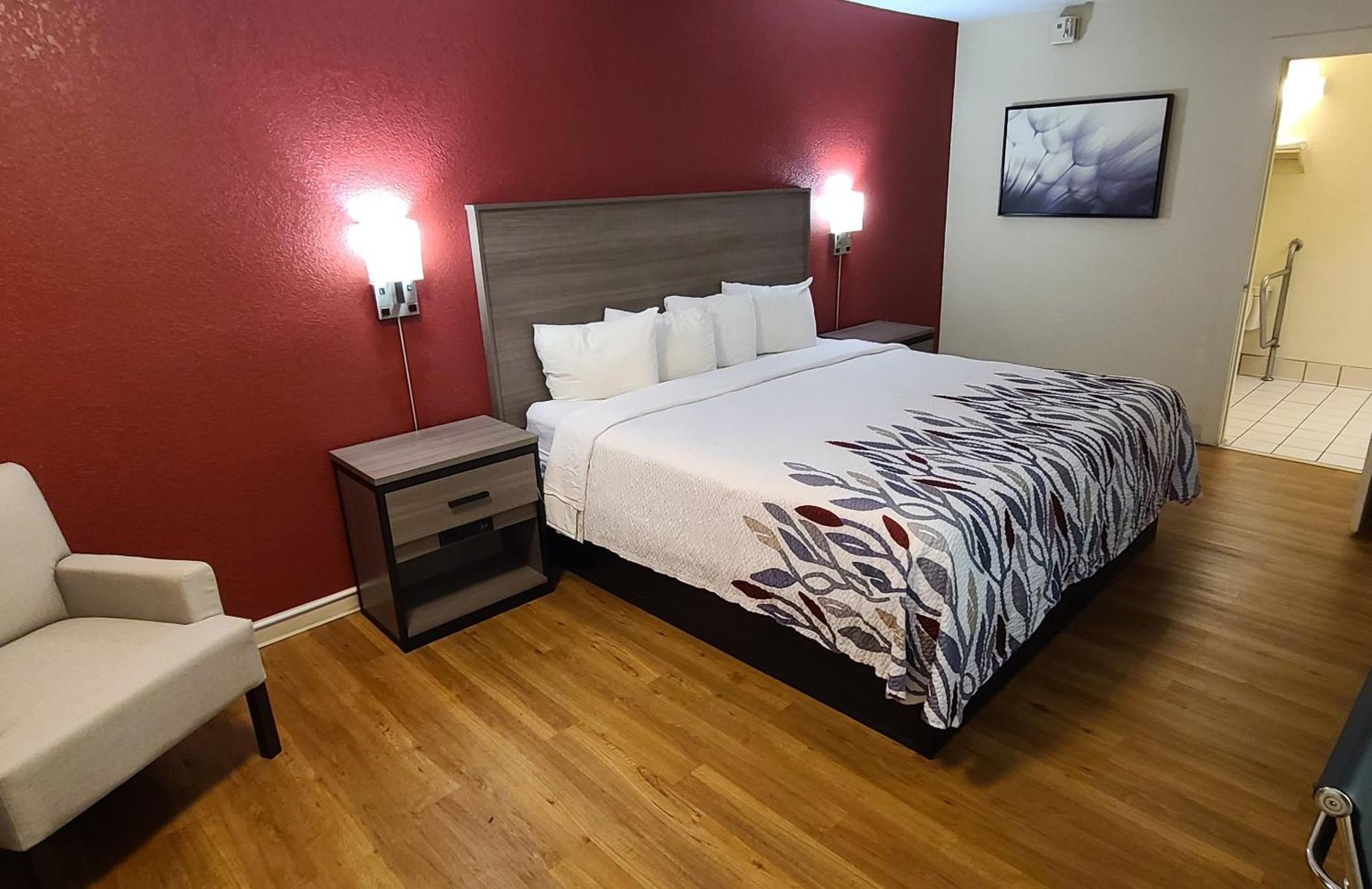 Red Roof Inn & Suites Cornelius - Lake Norman Zewnętrze zdjęcie